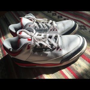 Air Jordan 3 “Fire Red” colorway
